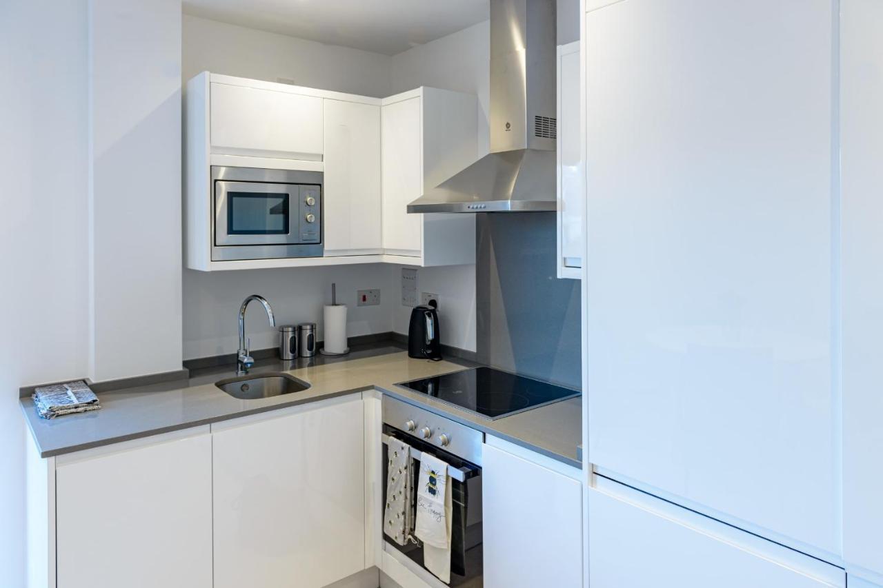 Brand New Luxury 2 Beds Apartment At The Residence-Hosted By Sweetstay 直布罗陀 外观 照片