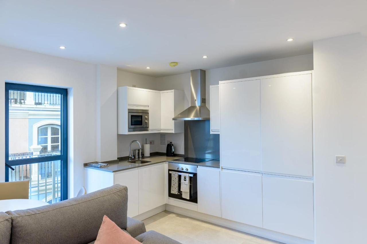 Brand New Luxury 2 Beds Apartment At The Residence-Hosted By Sweetstay 直布罗陀 外观 照片
