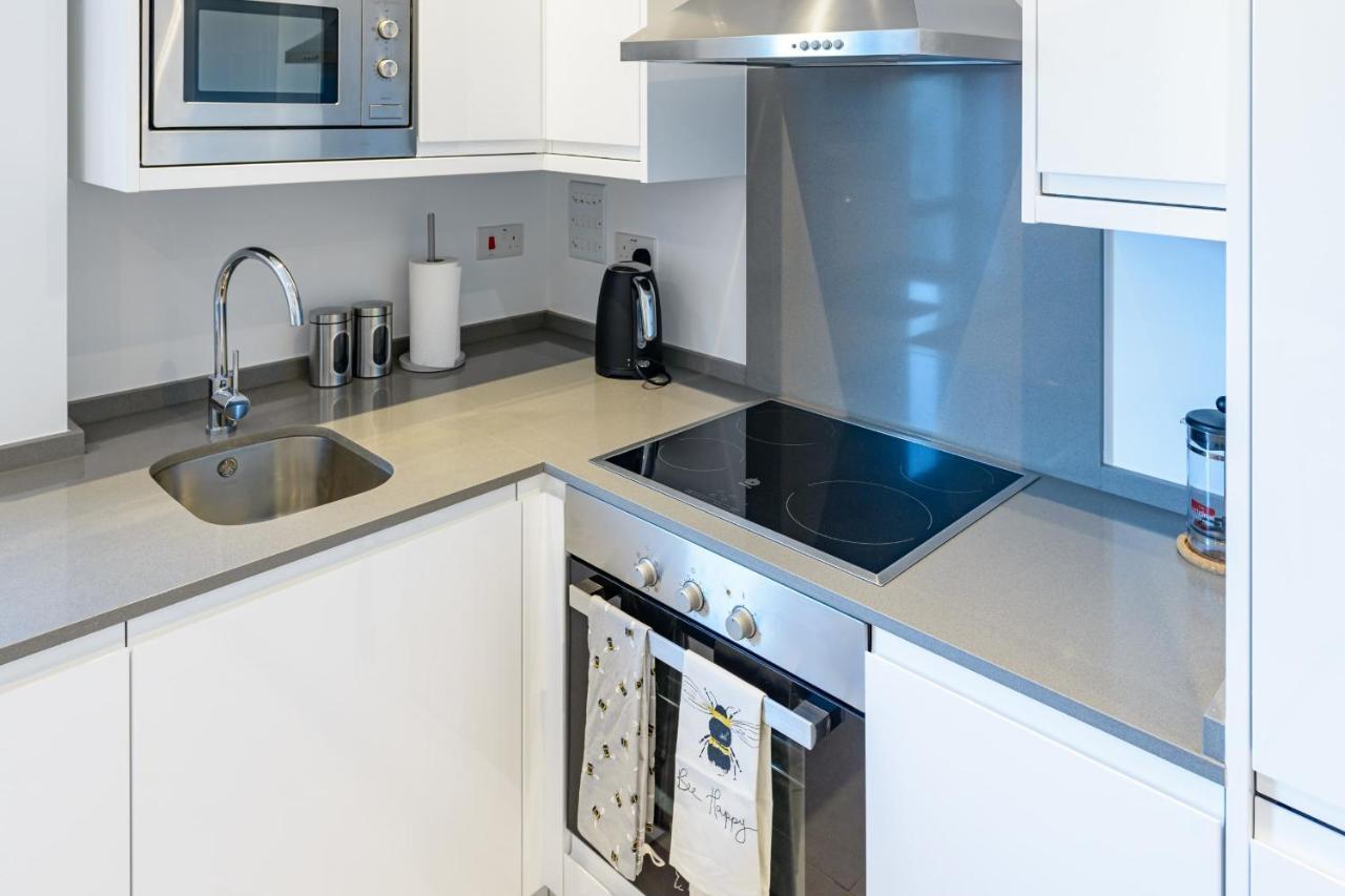 Brand New Luxury 2 Beds Apartment At The Residence-Hosted By Sweetstay 直布罗陀 外观 照片